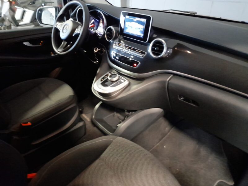 MERCEDES-BENZ Clase V 220 d Largo