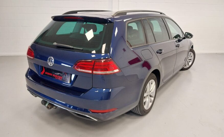 VOLKSWAGEN GOLF 1.6 TDI ADVANCE VARIANT