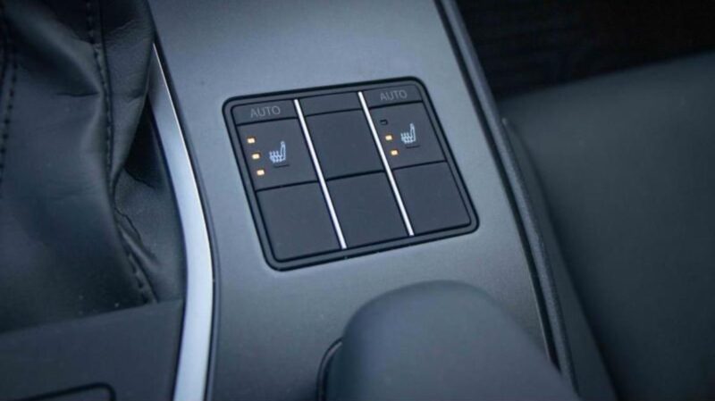 LEXUS UX 250 H SPORT DESIGN