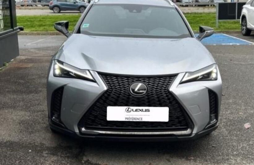 LEXUS UX 250 H SPORT DESIGN