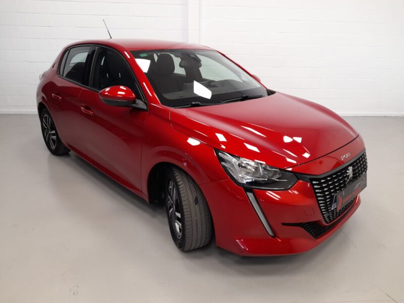 PEUGEOT 208 ALLURE