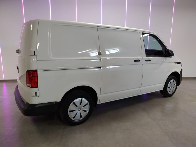 VOLKSWAGEN TRANSPORTER FURGON CORTO 2.0 TDI